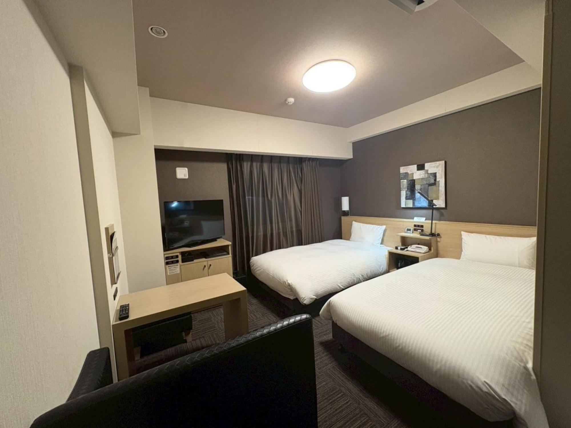 Hotel Route-Inn Higashihiroshima Saijo Ekimae Eksteriør billede