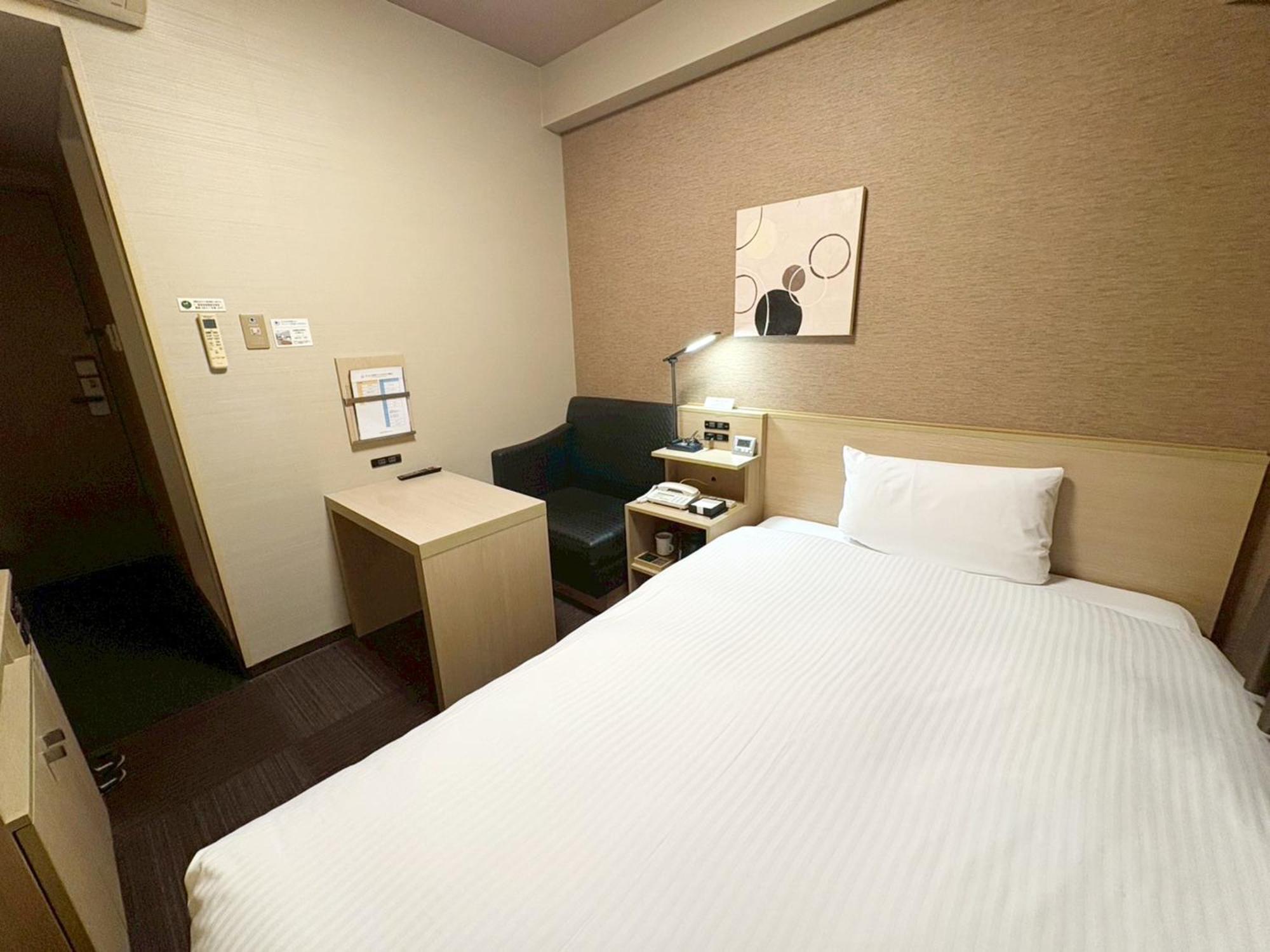 Hotel Route-Inn Higashihiroshima Saijo Ekimae Eksteriør billede